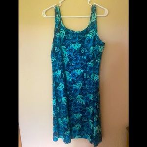 Columbia Dress. 89% Polyester, 11% Elastane